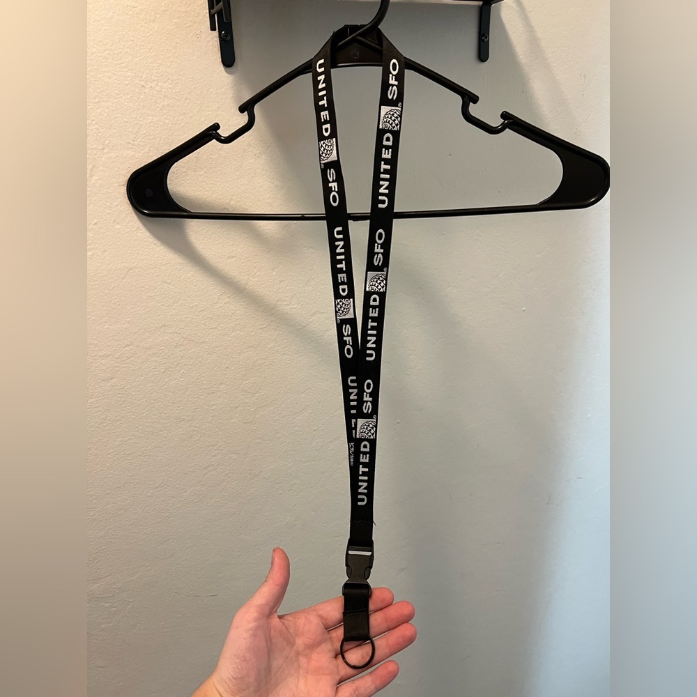 United SFO Black Lanyard